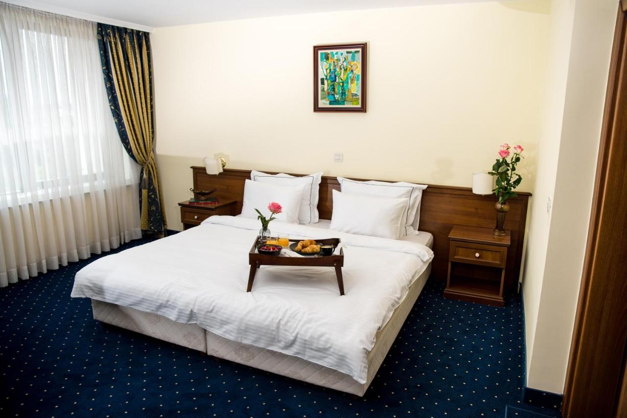парк санкт петербург 4* Пловдив